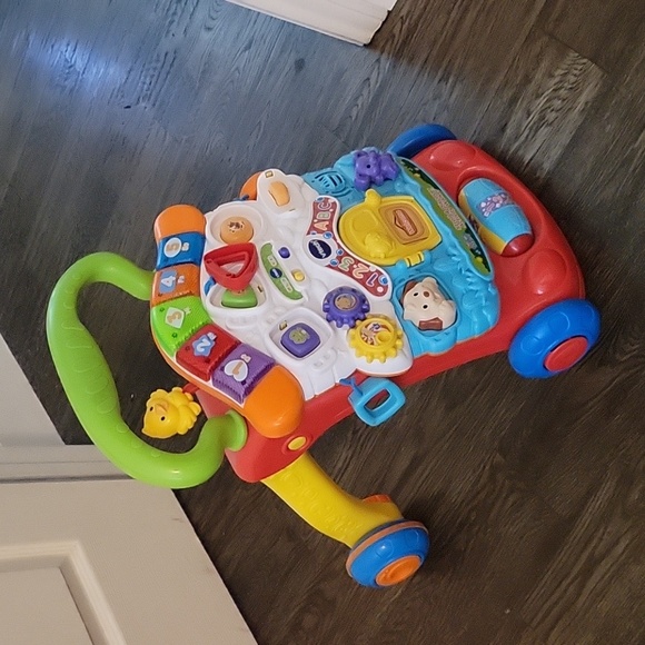 First baby walker - Picture 1 of 3